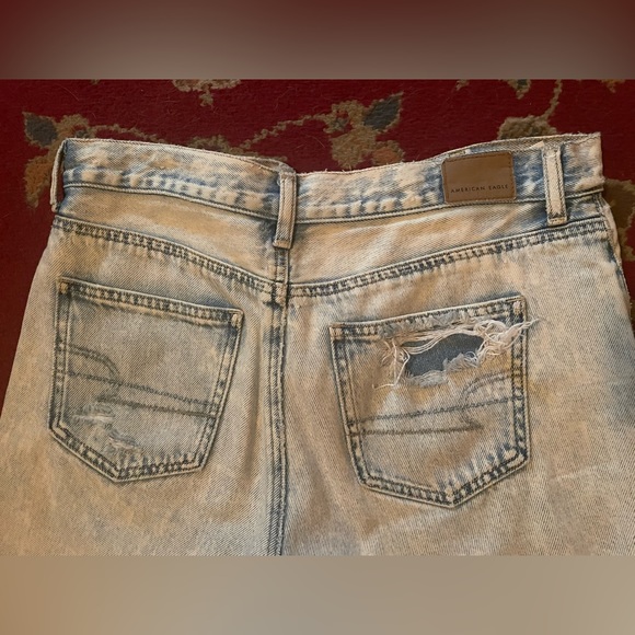 American Eagle Jean Mom Shorts - Picture 4 of 6